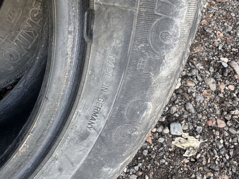 205/65/15 пара резин