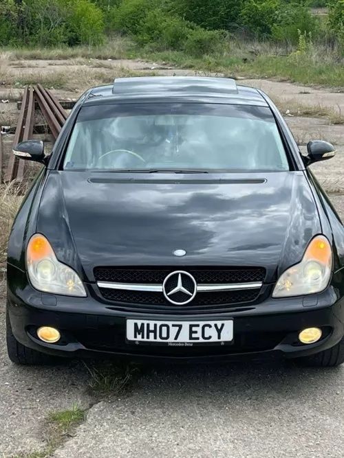 Dezmembrez Mercedes Cls320 W219