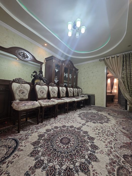 Кибрай тумани Бирлик махалласида 6 сотих 7 хонали  уй сотилади.