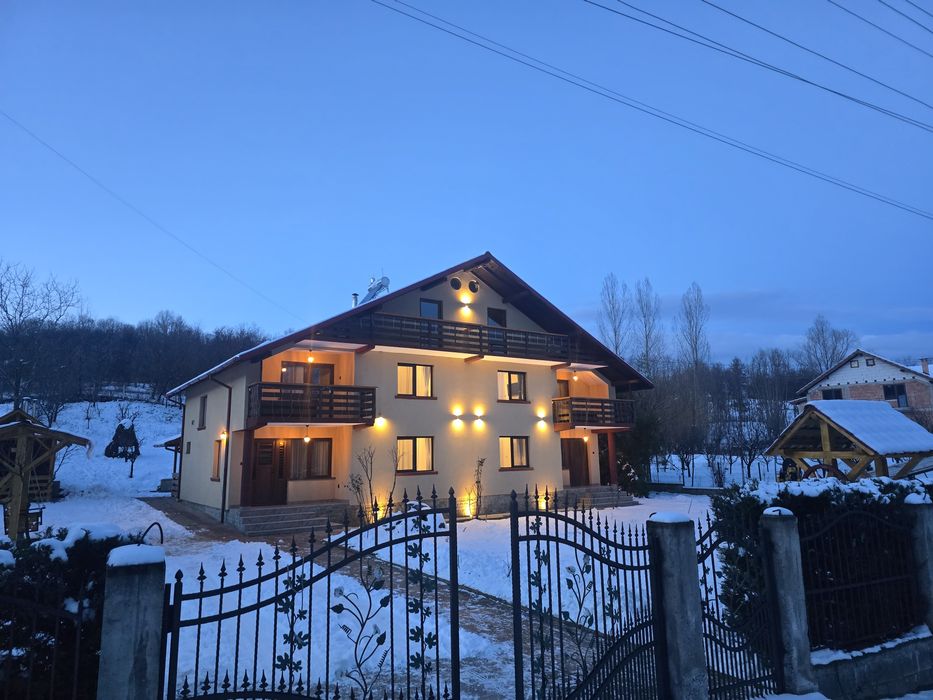 Inchiriem cabana pentru Paste, sejururi /evenimente