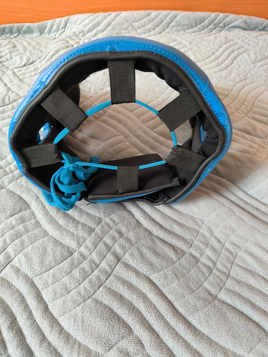 Шлем для кикбоксинга