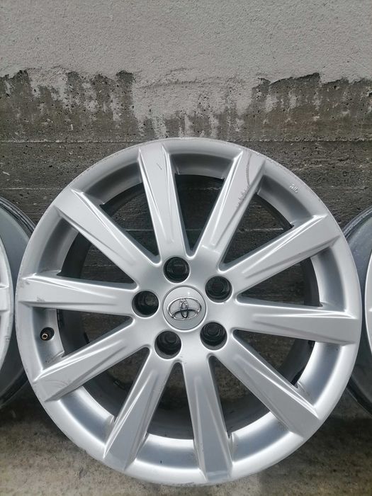 Оригинални джанти Toyota