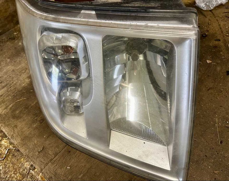 фары, фонари Форд Транзит 2008г. в наличии привозные