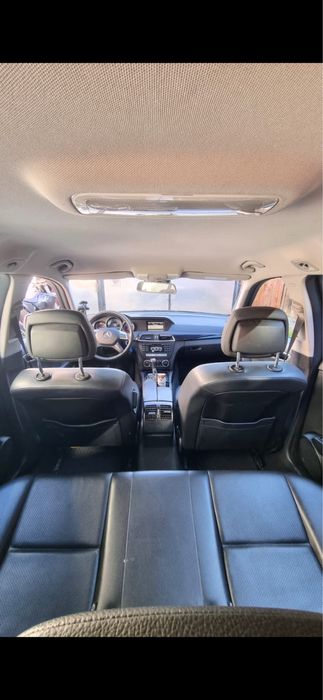 Mercedes C-Class W204 2.2 CDI | Piele | Xenon | Navi | 185.000 km reali
