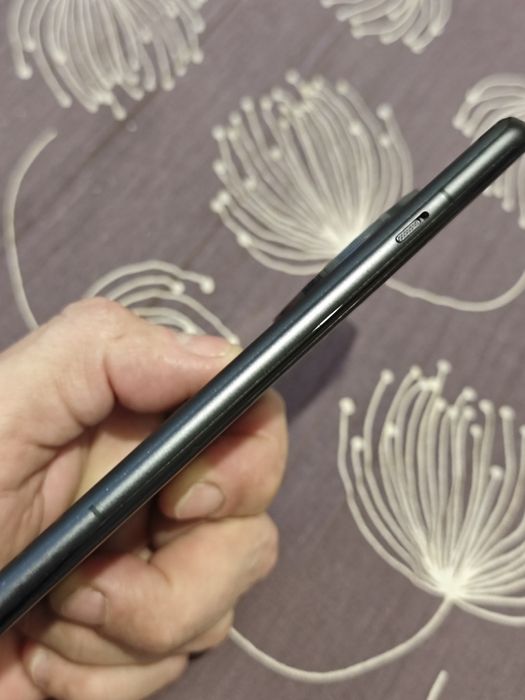 Смартфон OnePlus 12R 16 ГБ/256 ГБ черный