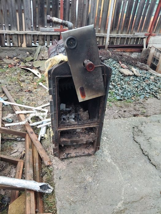 Centrala lemne din fonta