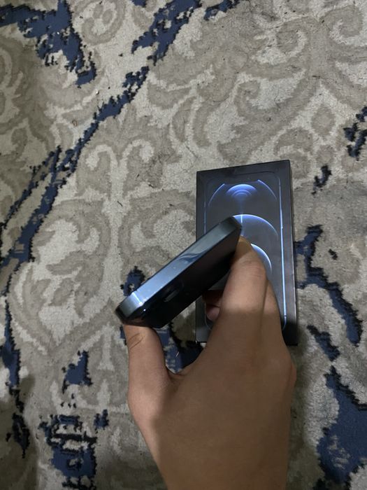 Iphone 12 pro Pacific blue