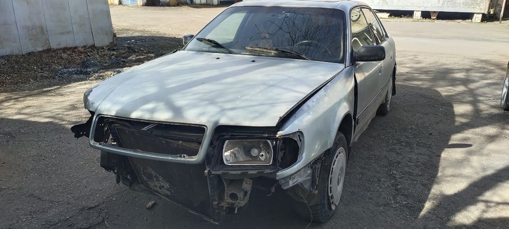 Продам Ауди 100 с4 - надёжный немец.