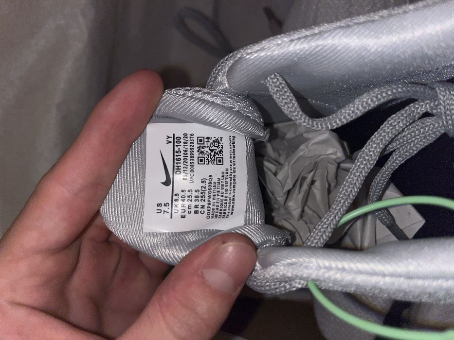 кроссовки nike shox-z размер 40,5