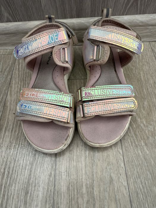 Детские сандали 34-35 р