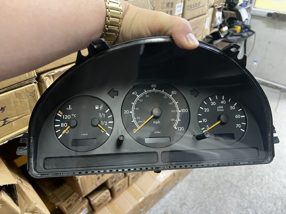 Щиток приборов ML320 W163