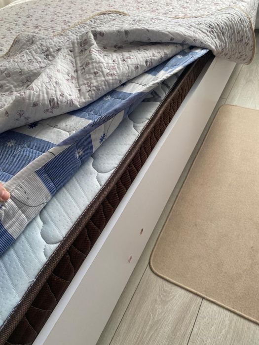 Кровать подростковая