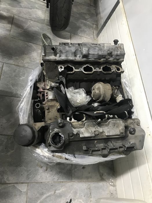 Продам двигатель W112 2.6 обьм