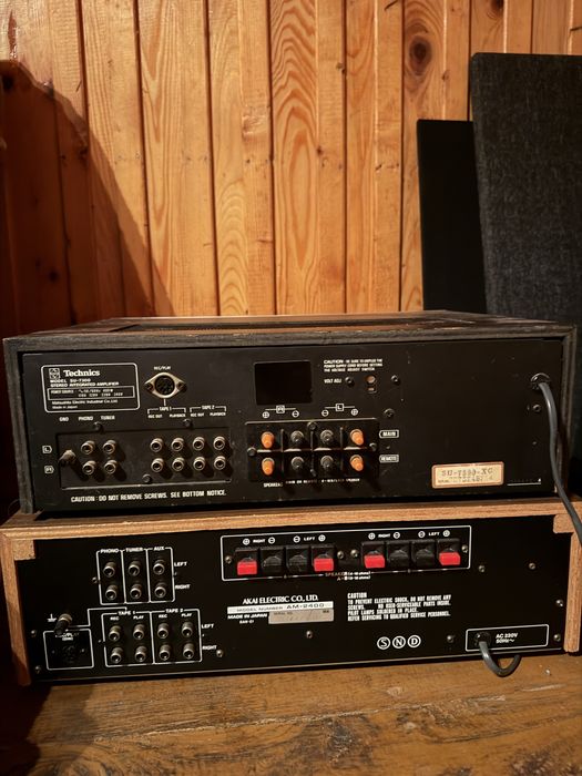 Boxe HiFi si amplificatoare HiFi
