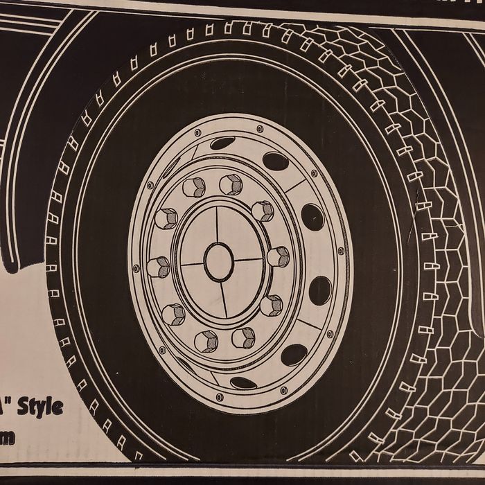 Set 2 capace Roți față  Camion/ Autocar , motricele