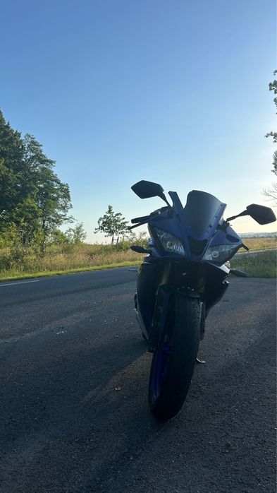 Se vinde motor Yamaha yzf