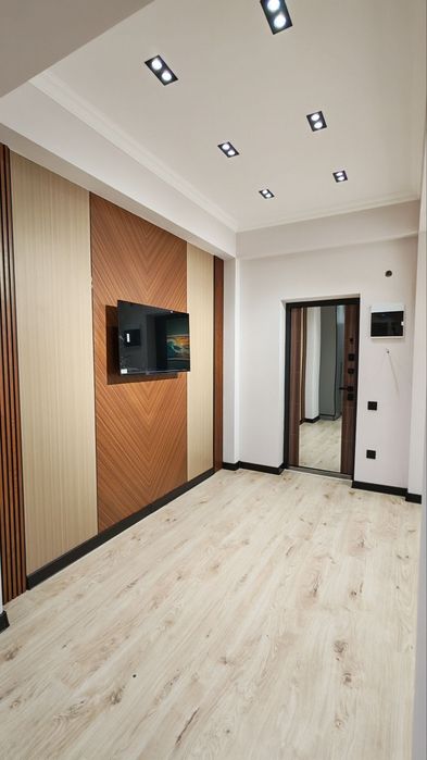 Срочно продаётся 2 ком Новостройка China House