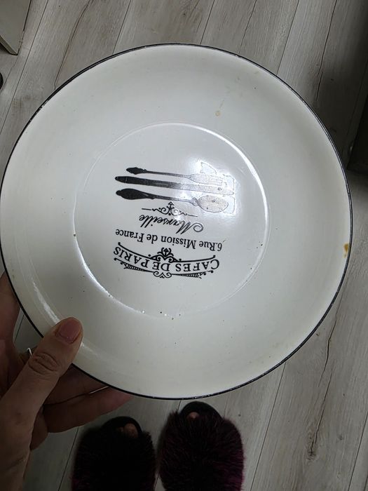 Отдам посуду самовывоз