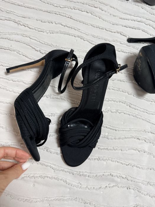 Дамски сандали versace , guess 38