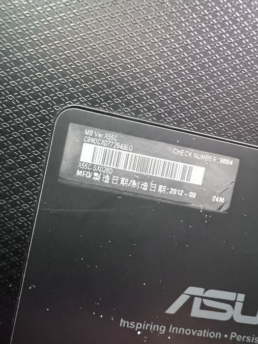 Лаптоп Asus laptop