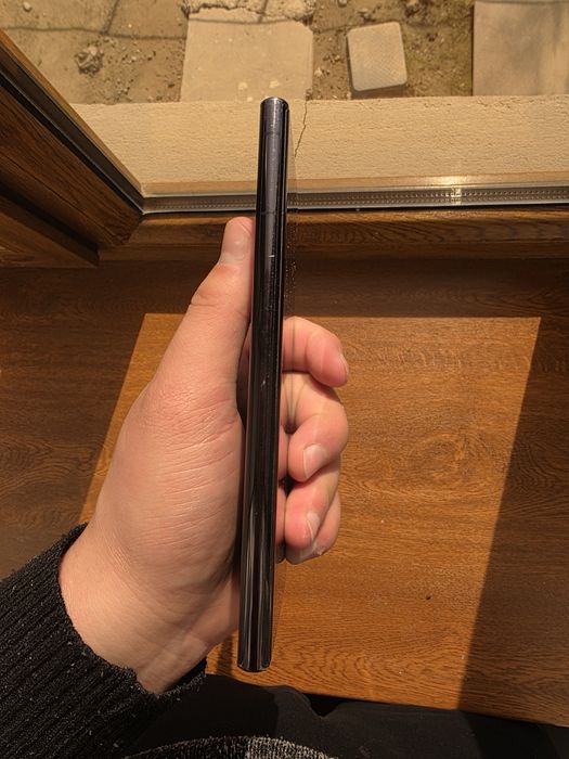 Samsung s 22 Ultra 12/256 gb tinu tel obmenga
