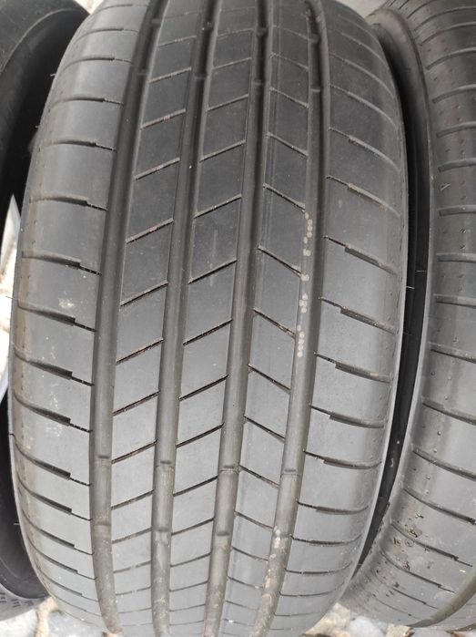 235/45/18 Bridgestone 4бр