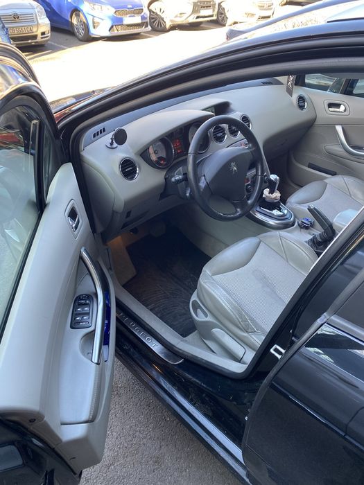 Peugeot 308sw 2.0hdi 2009г