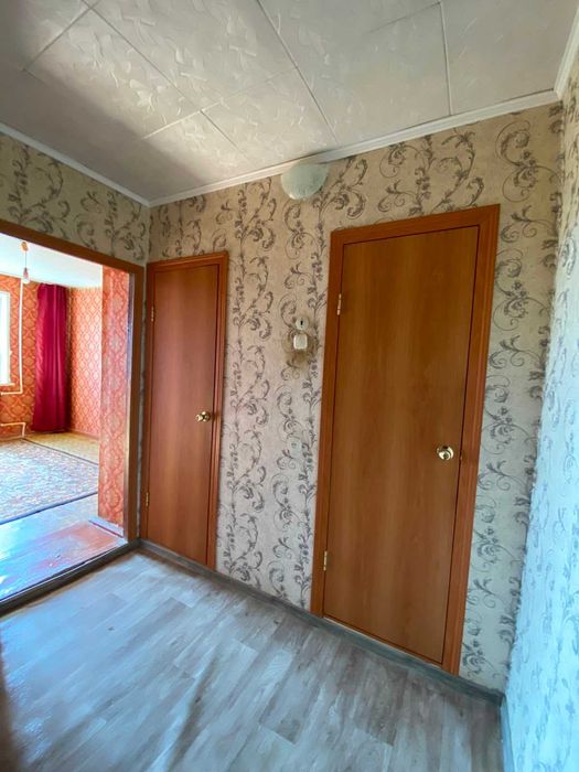 Продам 2 к квартиру в центре без ремонта