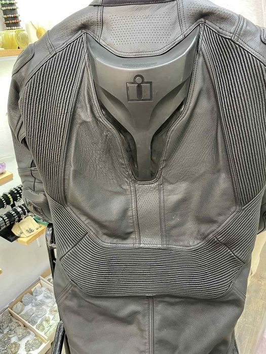 Мъжки мото  екип IKON размер 54