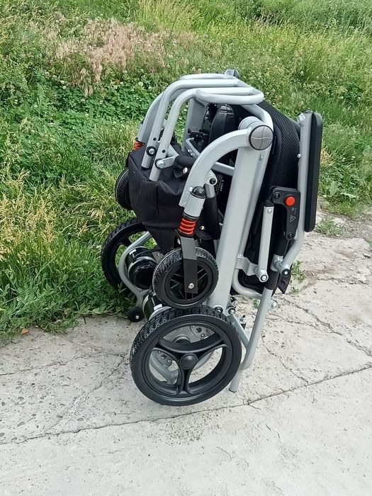 Электрическая коляска.