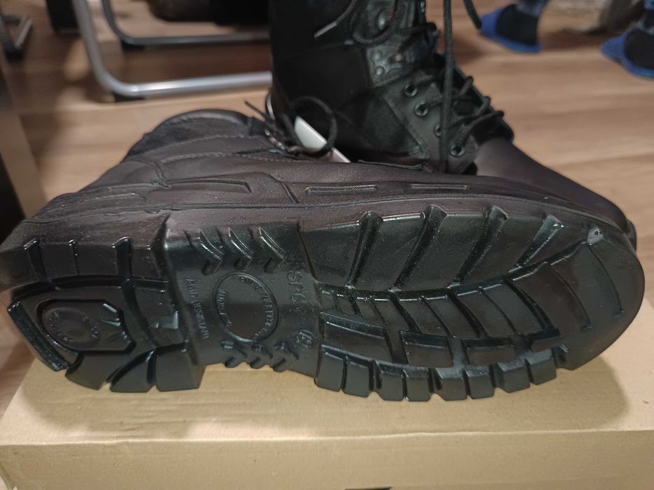 Мъжки кубинки нови 42 размер