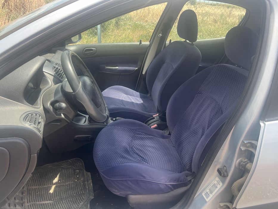 Peugept 206 1.4 16v 88 коня Face 2002 НА ЧАСТИ