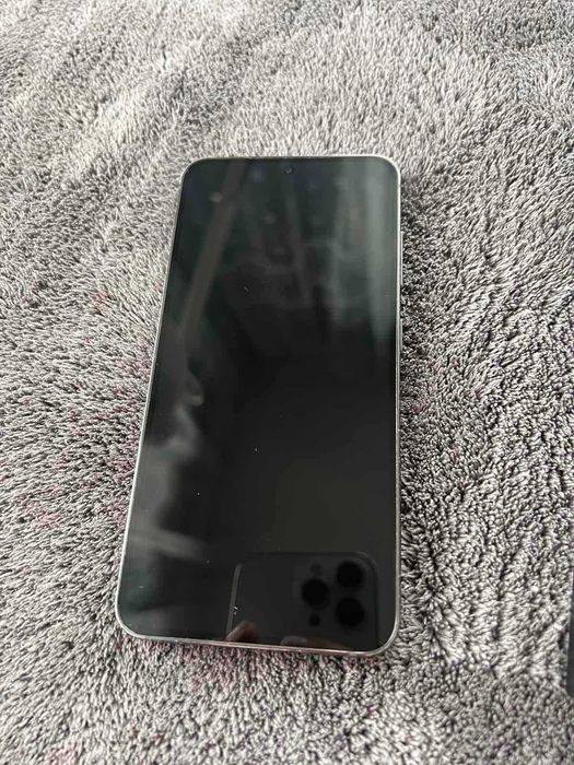 Samsung S23 128GB/8GB RAM, неразличим от нов!