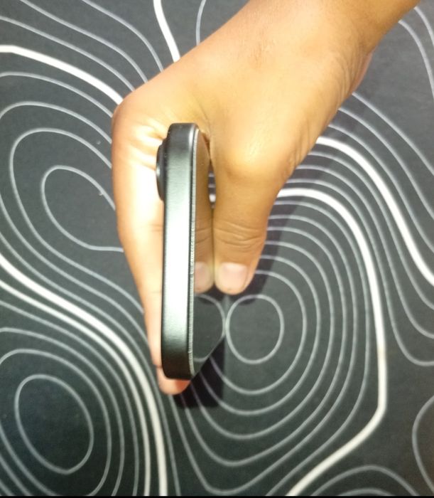 Iphone 16   99% капацитет