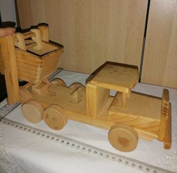 Jucarie din lemn, masina, copii