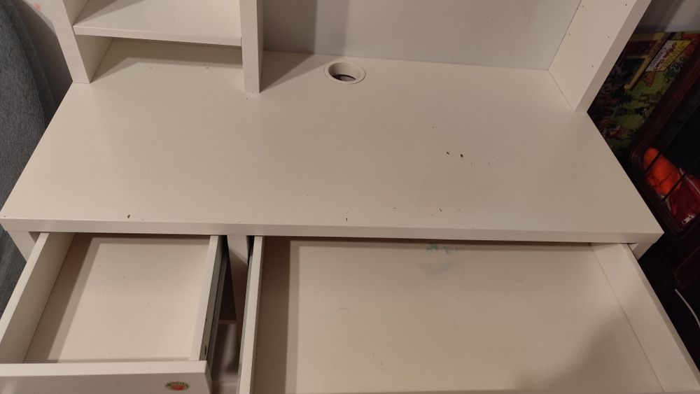 Birou copii.       .