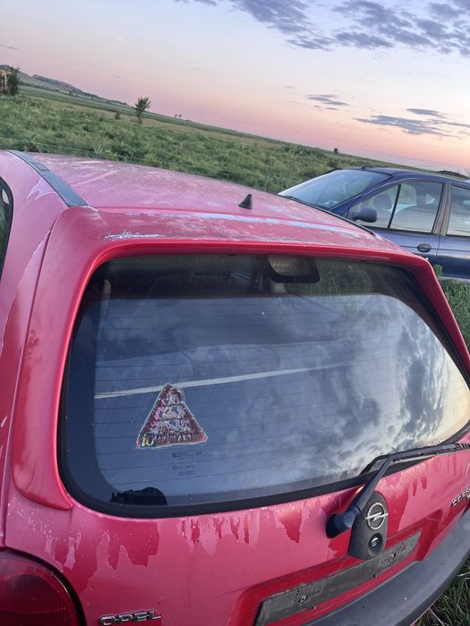 Спойлер заден капак за Opel Corsa Gsi