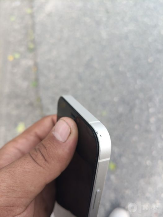 IPhone 12 64 GB chotki