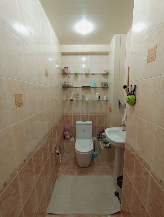 Продаётся своя 4х комнатная квартира на Ц квартале Чиланзара.