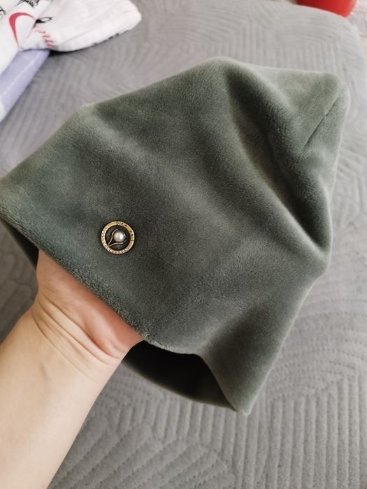 Продам шапку новую