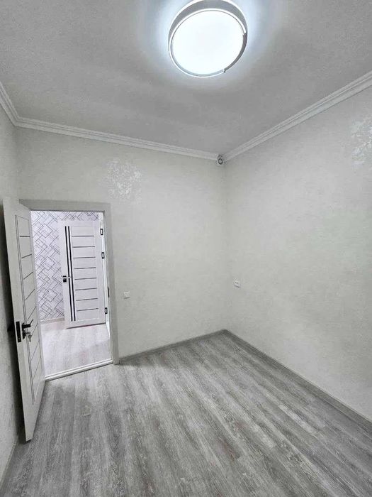 Яшнабад улица Иззат-58 Новостройке продается квартира  2/7/8  42м2