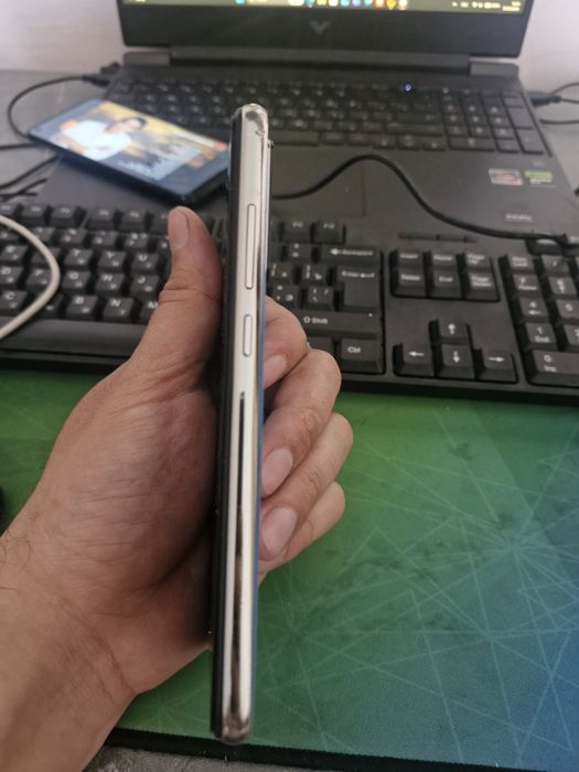 Redmi Note 13 Global telefoni sotiladi.
Rangi yashil.
Xolati yaxshi.
X