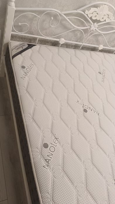 2-х спальная кровать