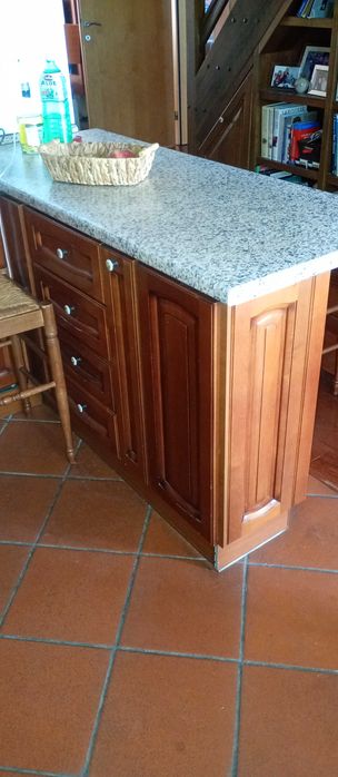 Италианска кухня масив череша