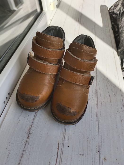 Осенние детские ботинки