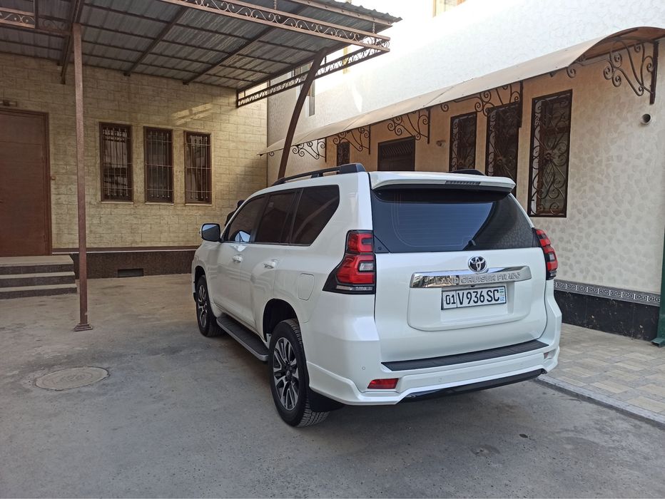 Toyota Land Cruiser 150