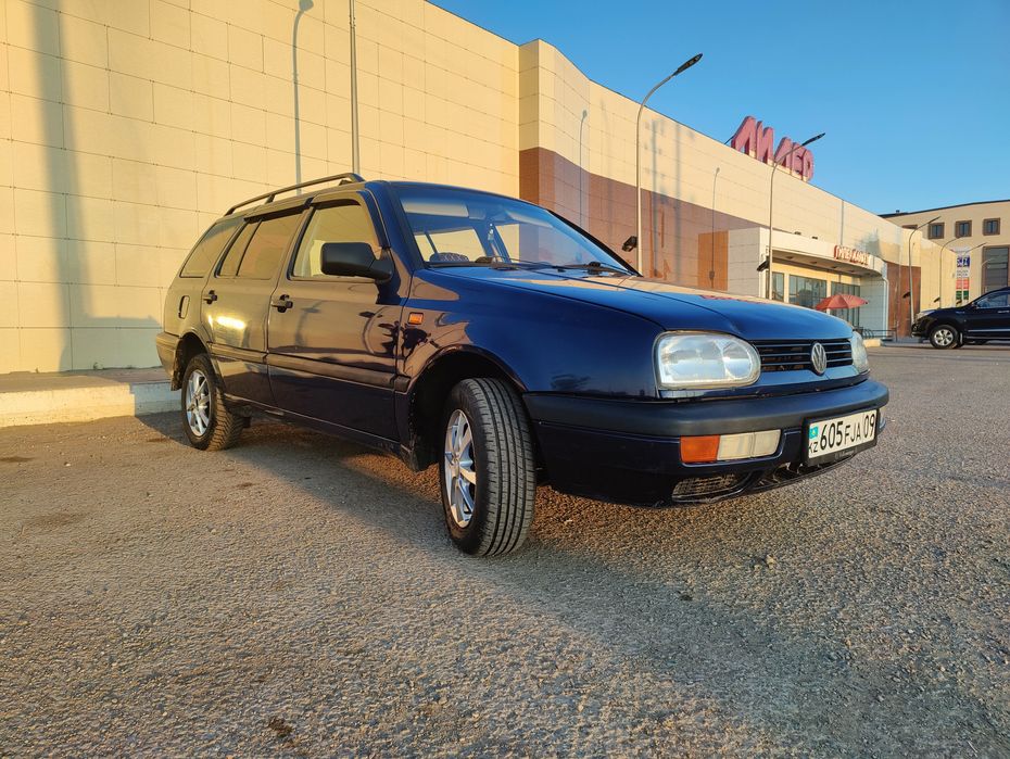 Volkswagen golf3 универсал 1995 г.в.