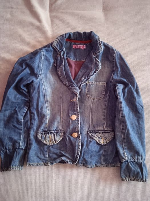 Продавам дънково сако