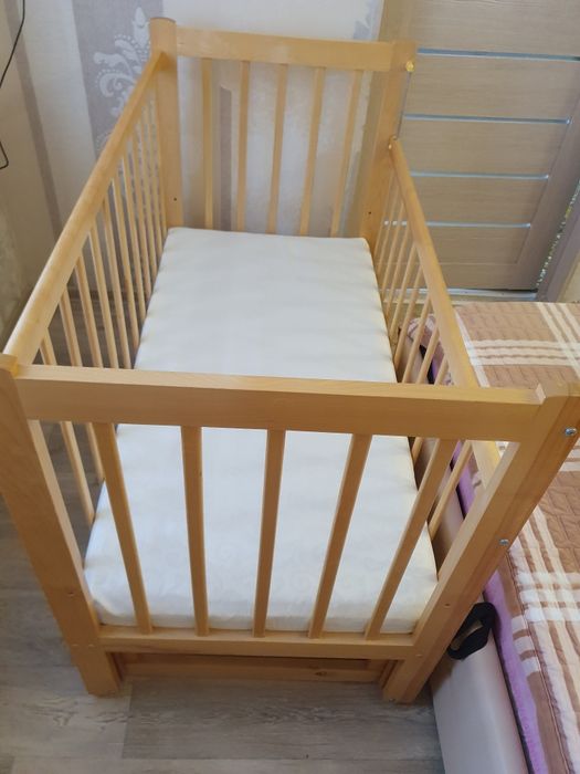 Кроватка детская
