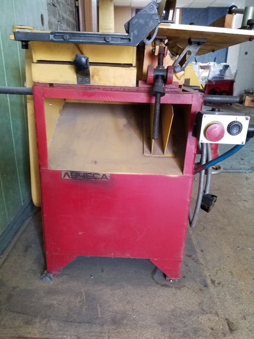 Станок деревообрабатывающий 380в